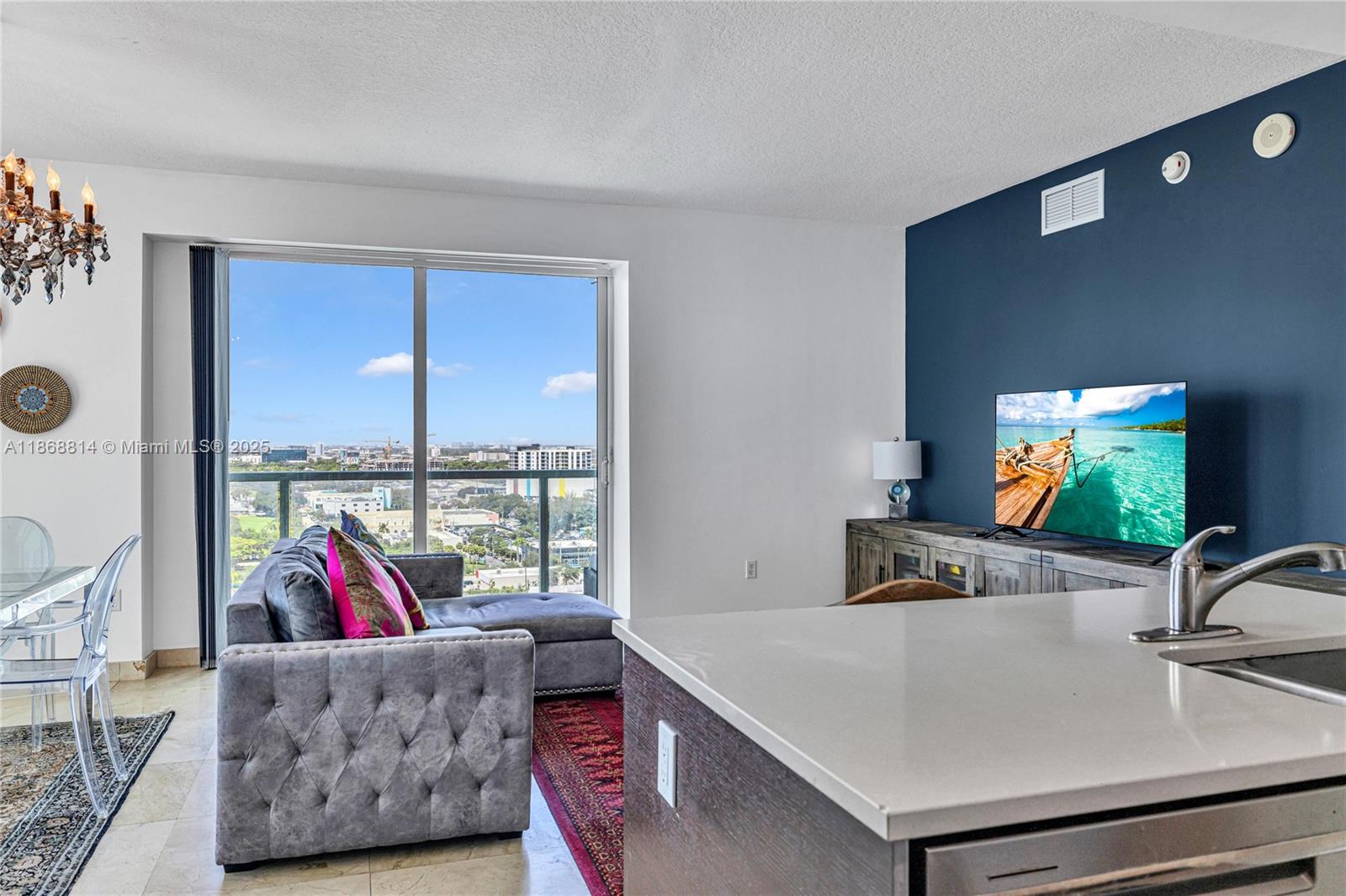 1900 N Bayshore Dr 1711