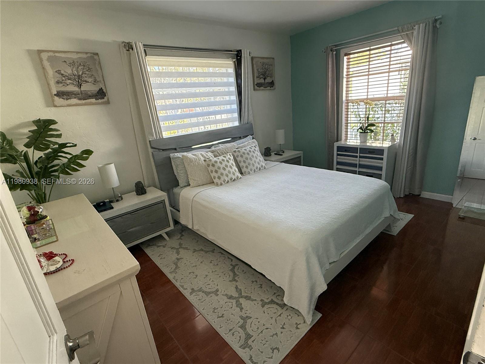 NORTH SHORE HEIGHTS - Residential