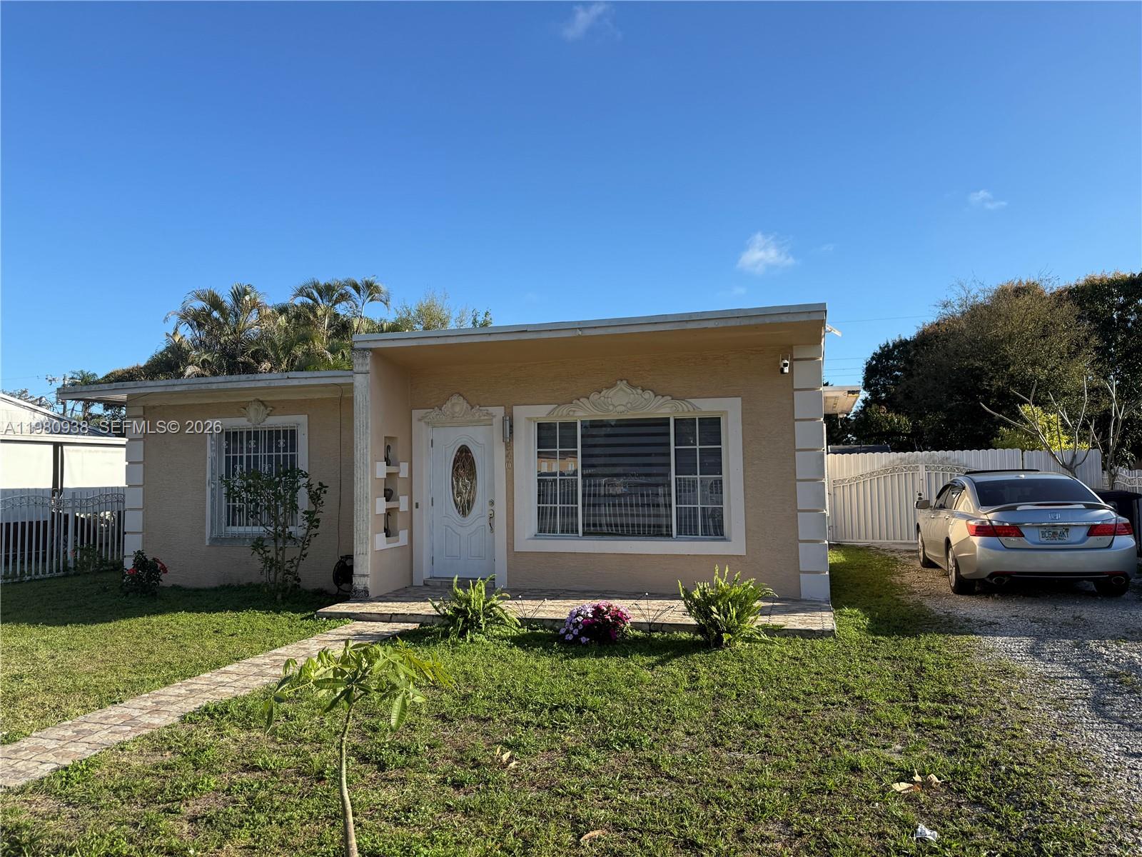 NORTH SHORE HEIGHTS - Residential