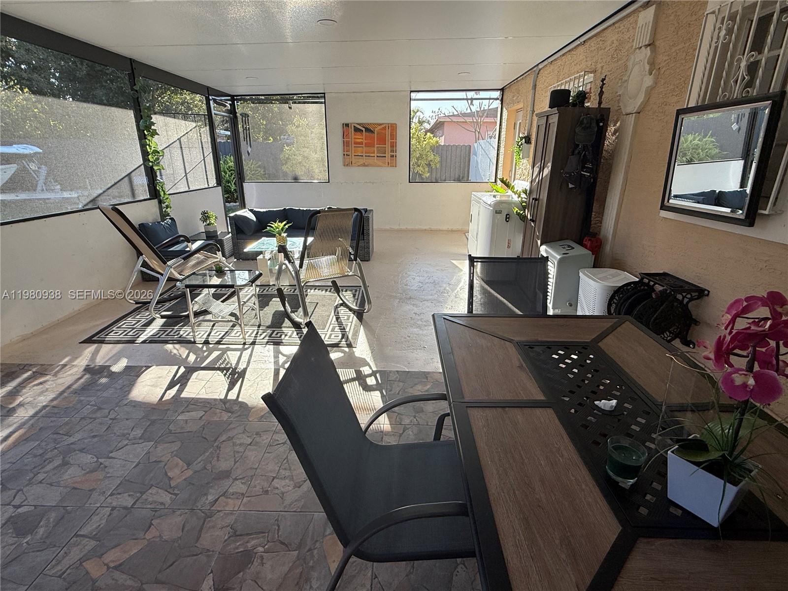 NORTH SHORE HEIGHTS - Residential