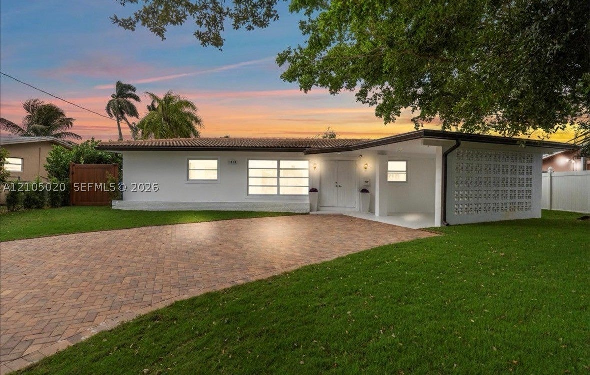 1910 NW 36th St