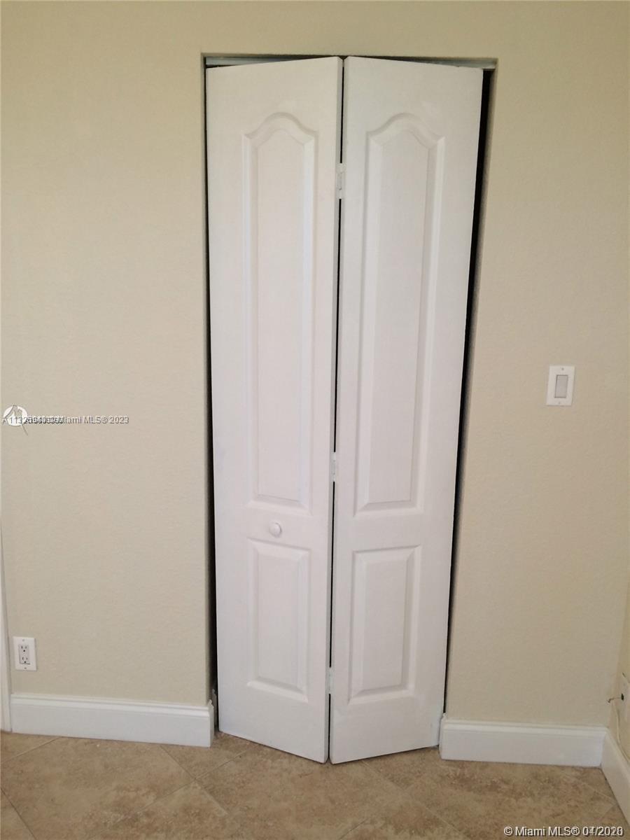 LAS VISTAS AT DORAL CONDO - Residential Lease