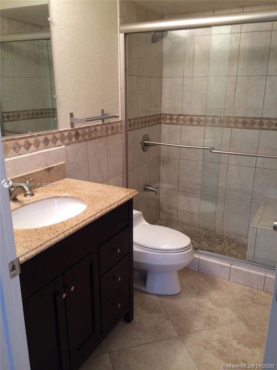 LAS VISTAS AT DORAL CONDO - Residential Lease