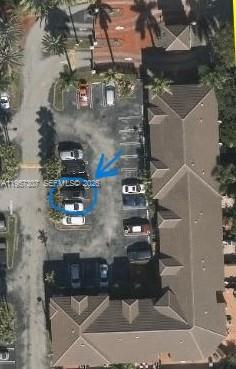 SECRET GARDEN CONDO - Residential