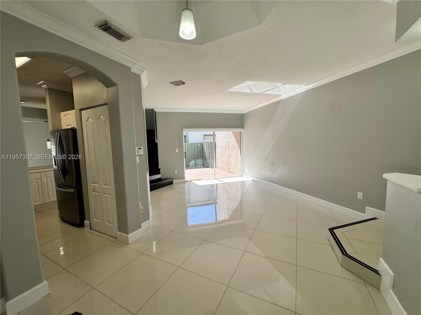 SECRET GARDEN CONDO - Residential