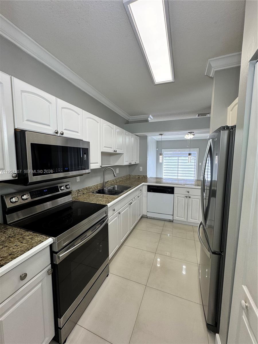 SECRET GARDEN CONDO - Residential