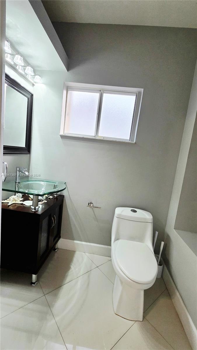 SECRET GARDEN CONDO - Residential