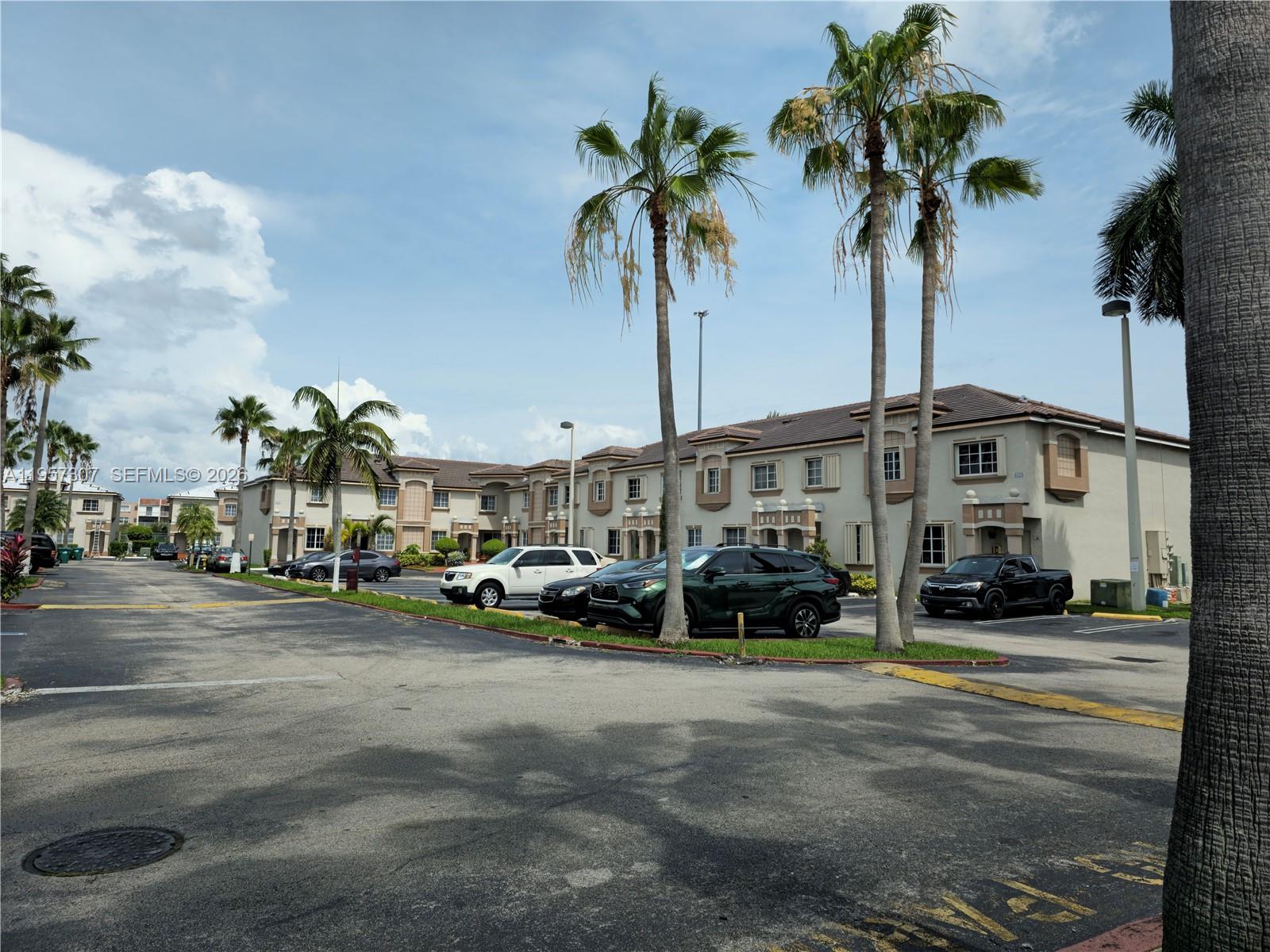 SECRET GARDEN CONDO - Residential