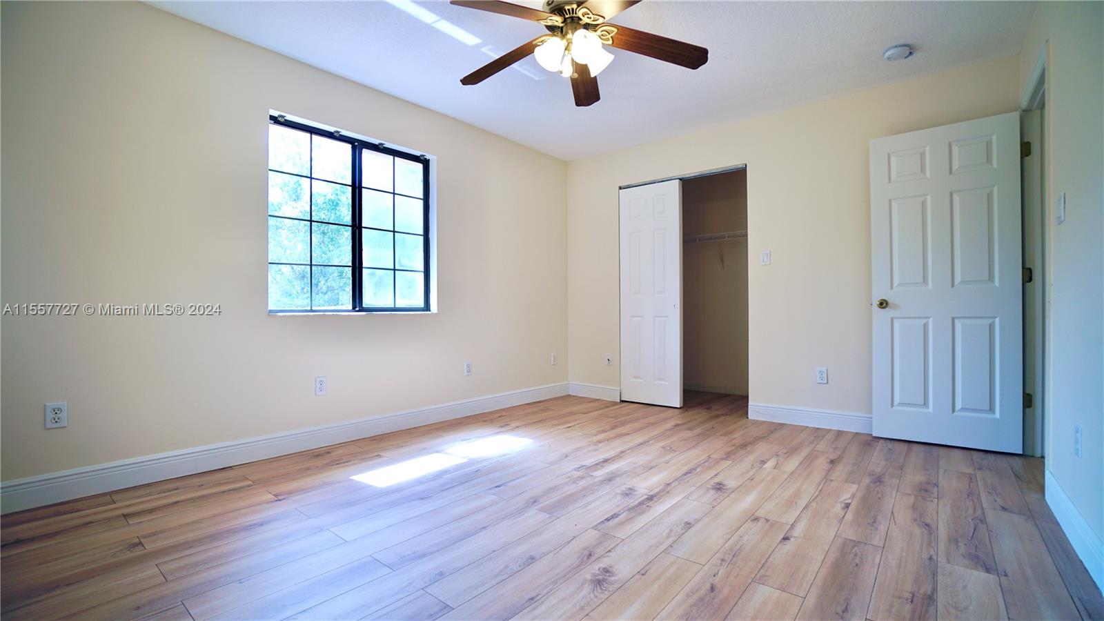 LAKE MONTAZA ESTATES - Residential