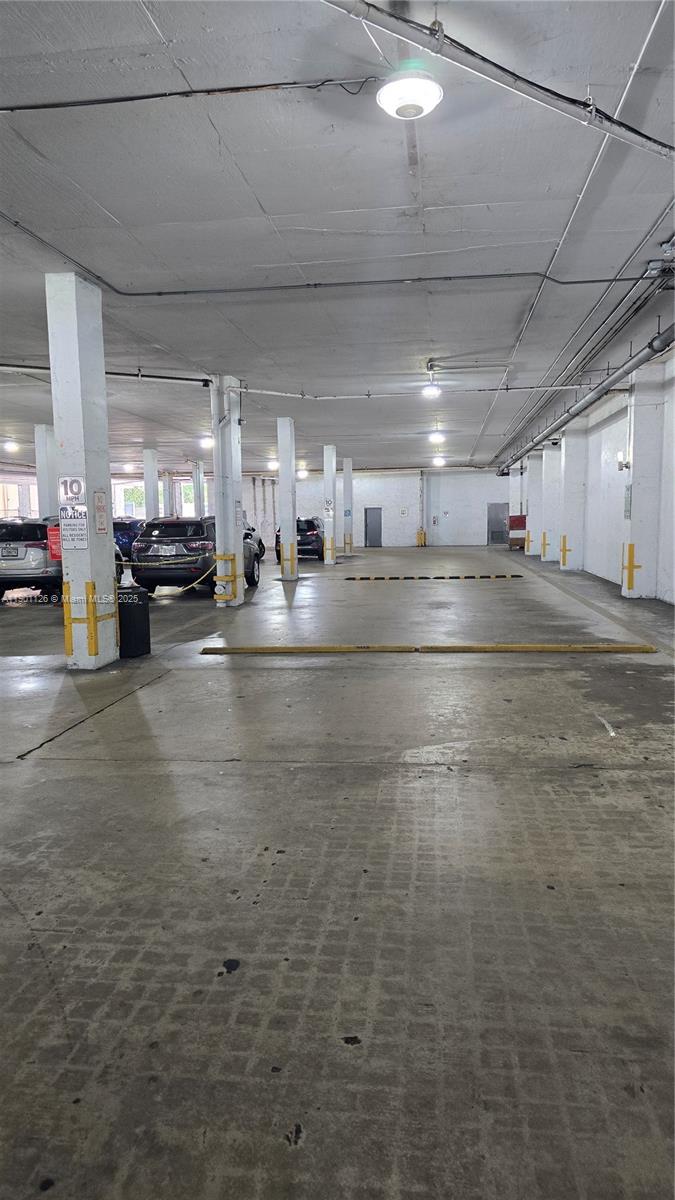 SAILBOAT CAY CONDO - Residential Lease