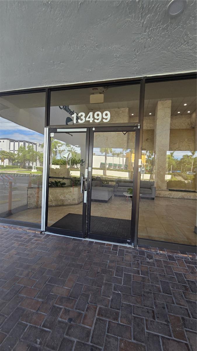 SAILBOAT CAY CONDO - Residential Lease