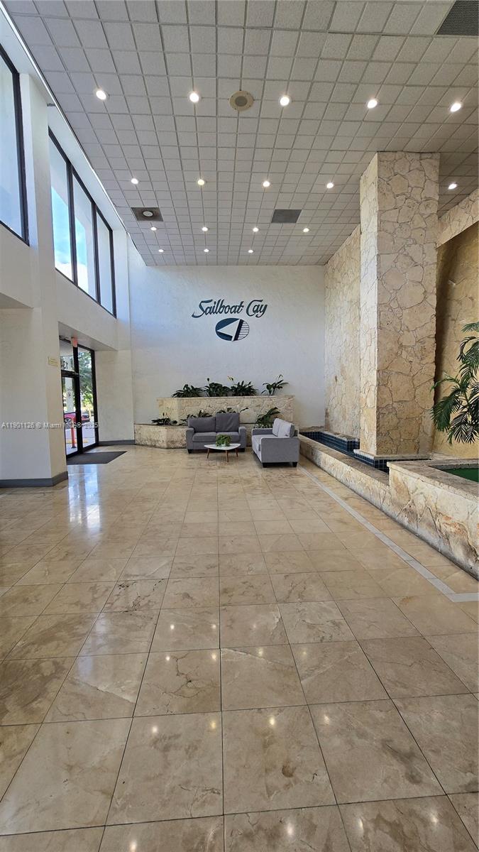 SAILBOAT CAY CONDO - Residential Lease