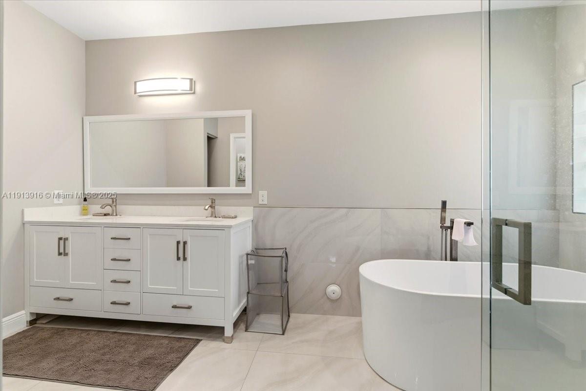 MELROSE PUD VERONA LAKES - Residential