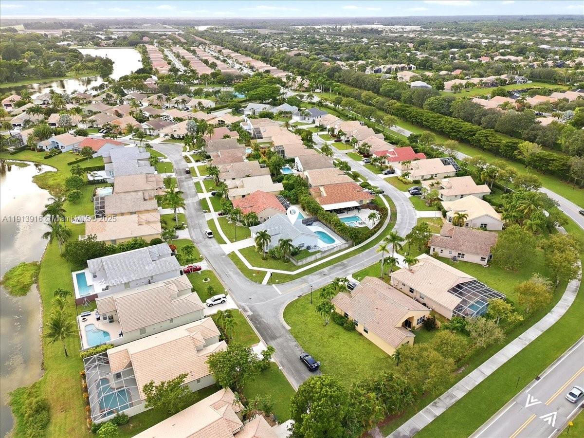 MELROSE PUD VERONA LAKES - Residential