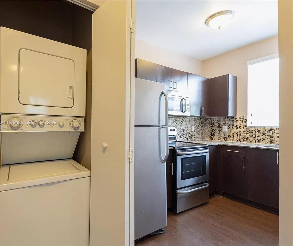 TRANQUILLA - Residential Lease