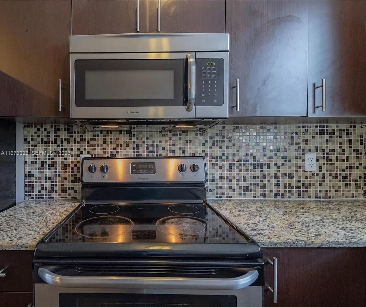 TRANQUILLA - Residential Lease