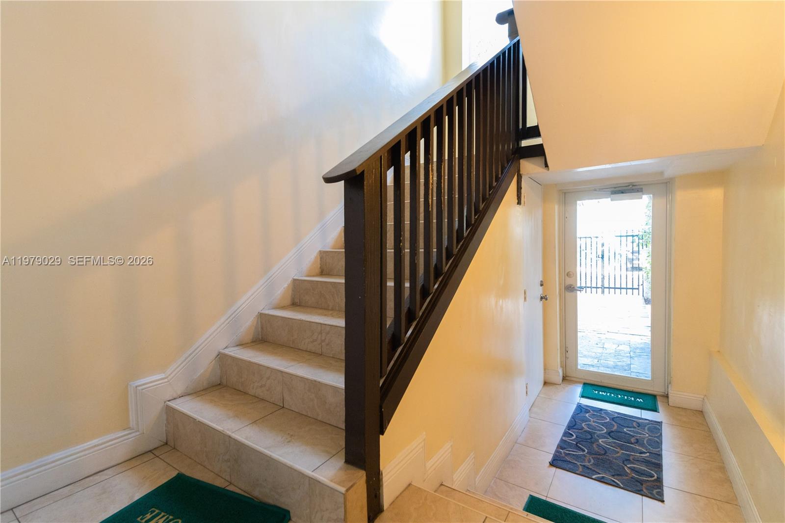 TRANQUILLA - Residential Lease