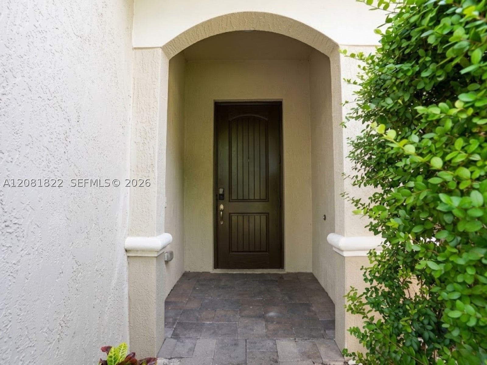 331 NE 47th Pl 331