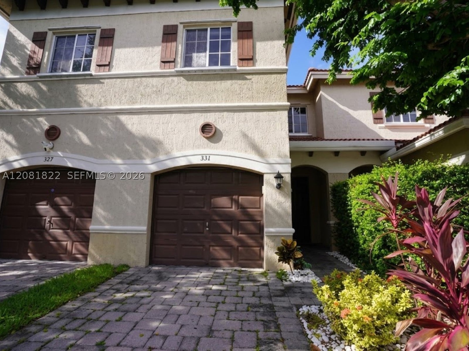 331 NE 47th Pl 331