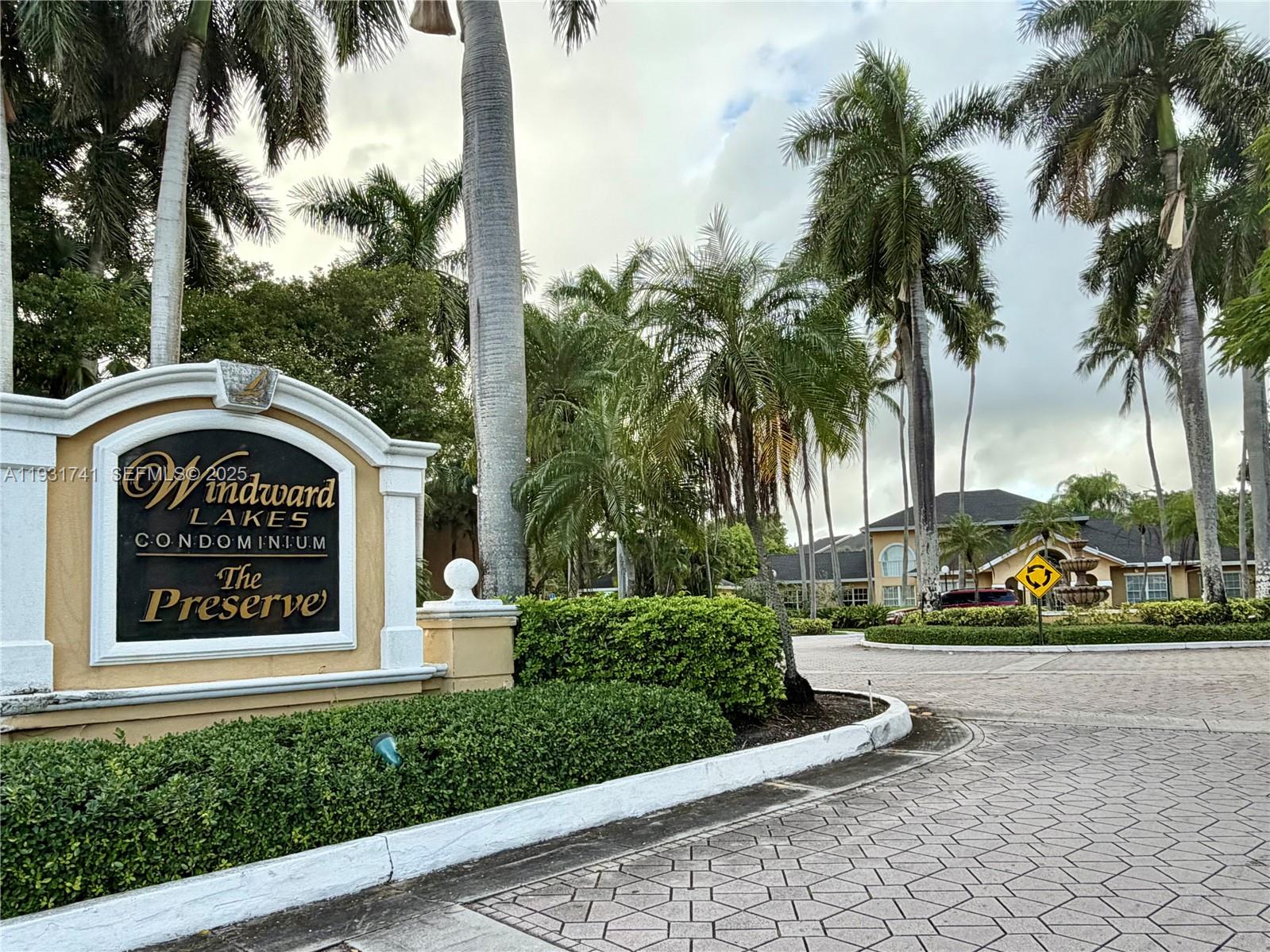 WINDWARD LAKES CONDO - Residential Lease