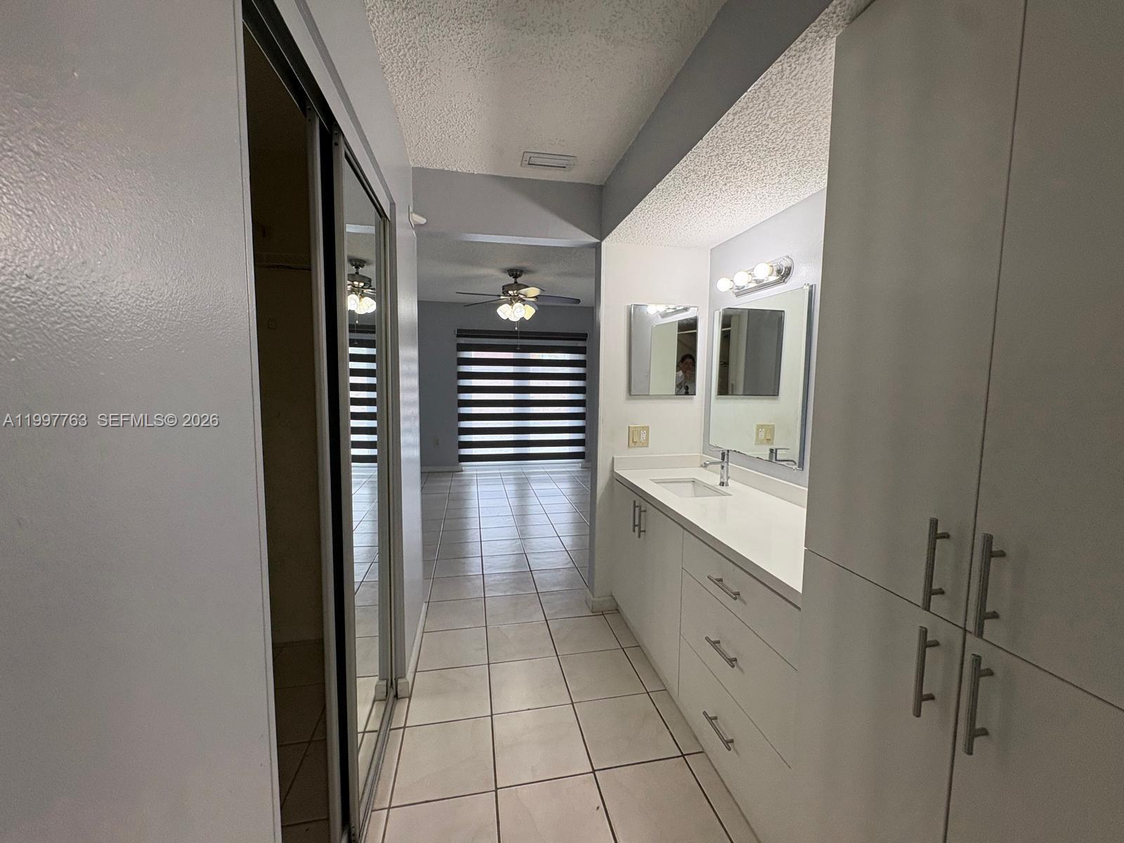 BARCLAY ESTATES 1ST ADDN - Residential Lease