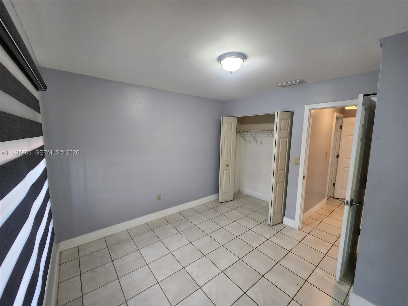 BARCLAY ESTATES 1ST ADDN - Residential Lease