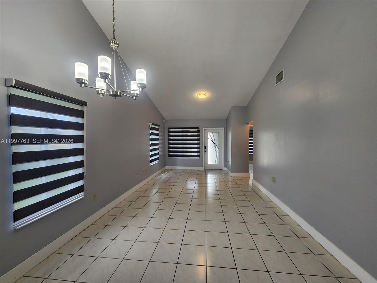 BARCLAY ESTATES 1ST ADDN - Residential Lease