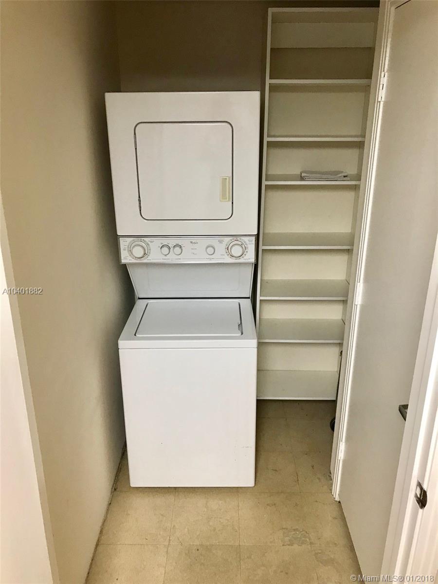 METROPOLIS I AT DADELAND - Residential Lease