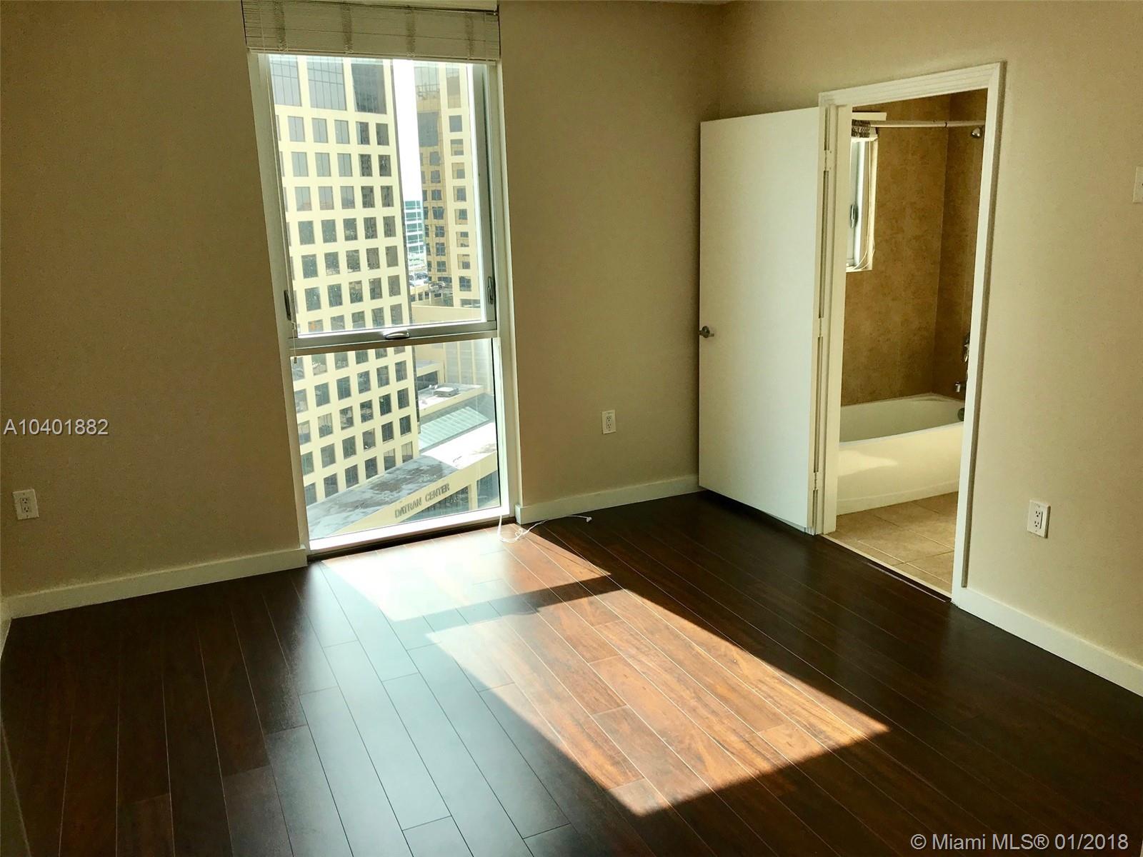 METROPOLIS I AT DADELAND - Residential Lease