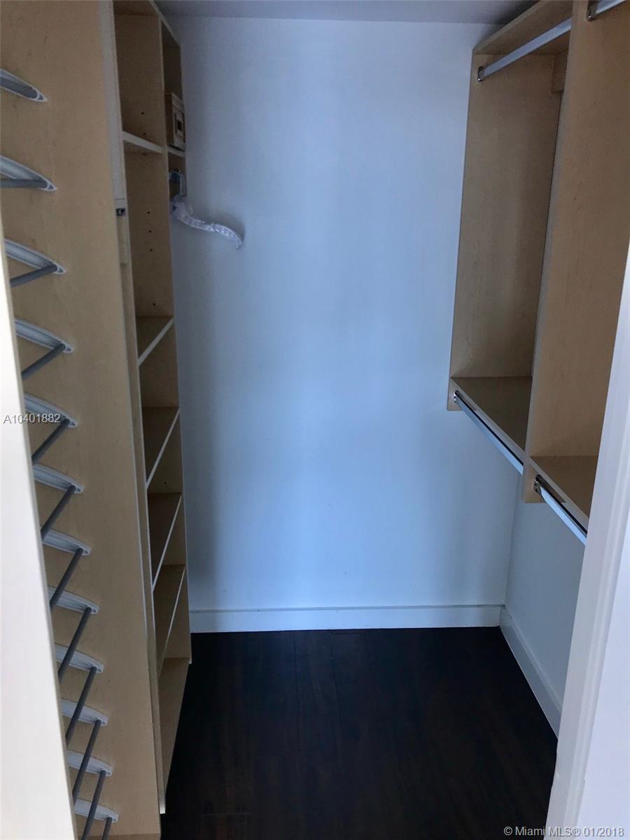 METROPOLIS I AT DADELAND - Residential Lease