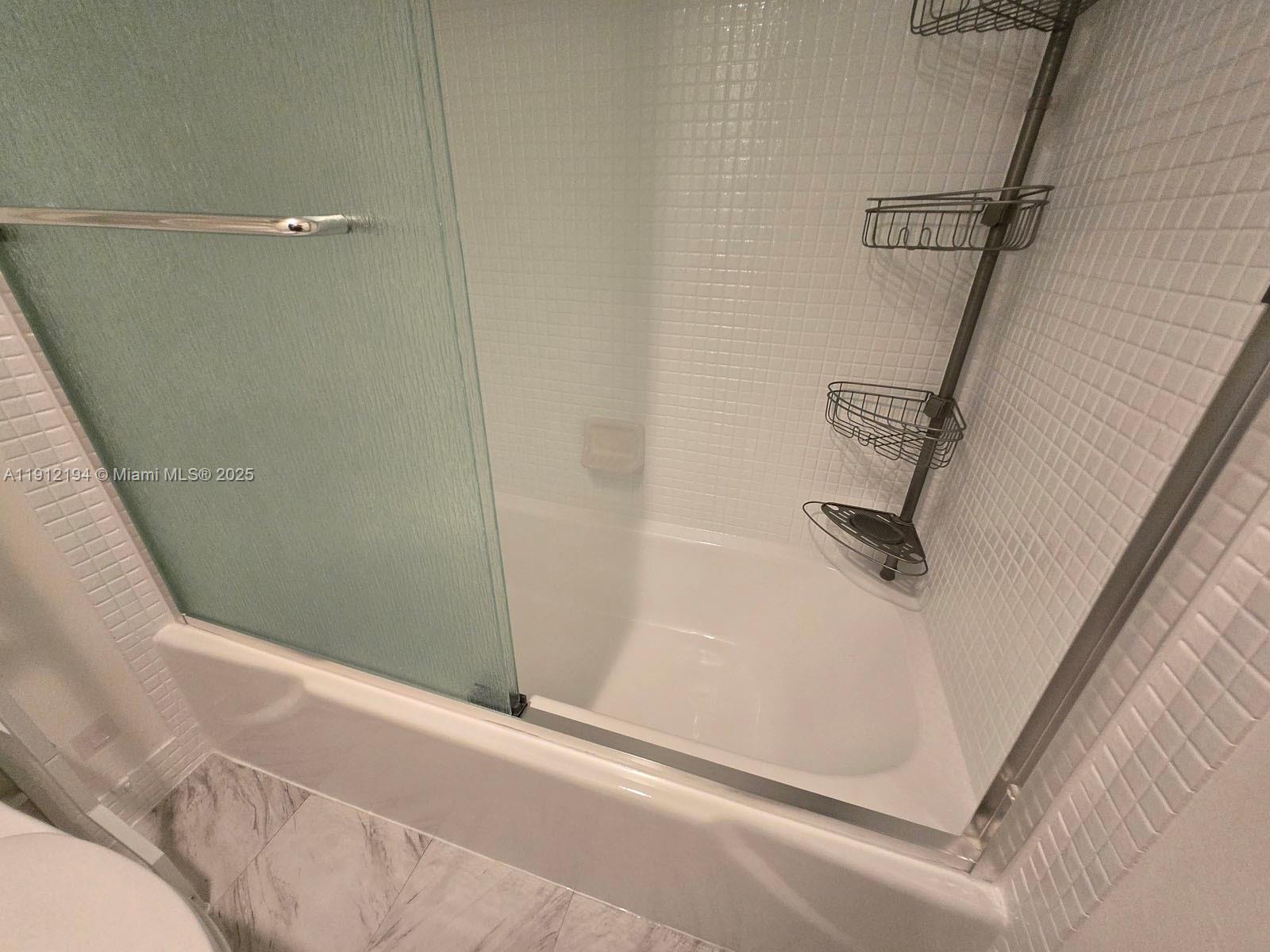 ARLEN HOUSE CONDO - Residential