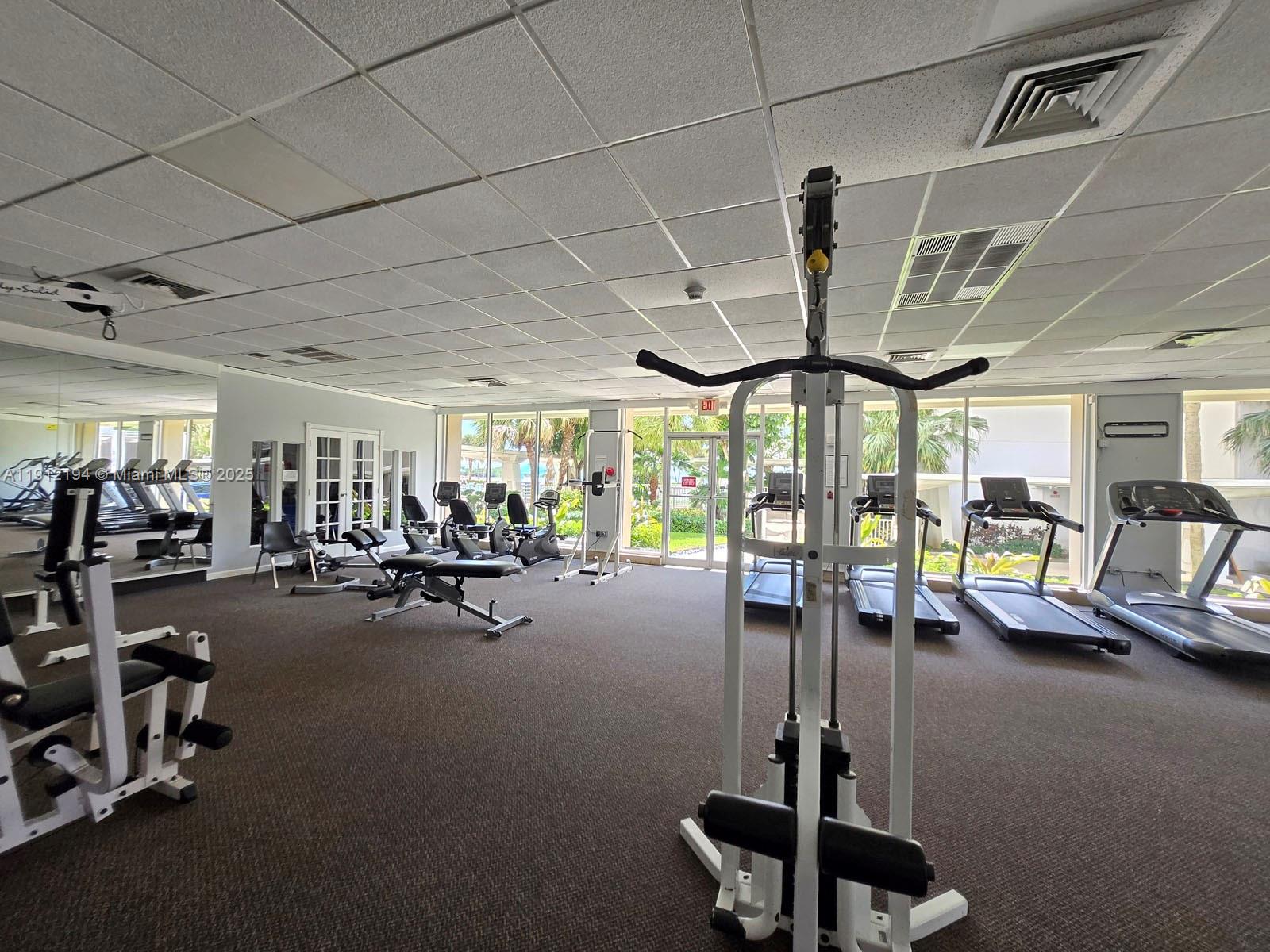 ARLEN HOUSE CONDO - Residential