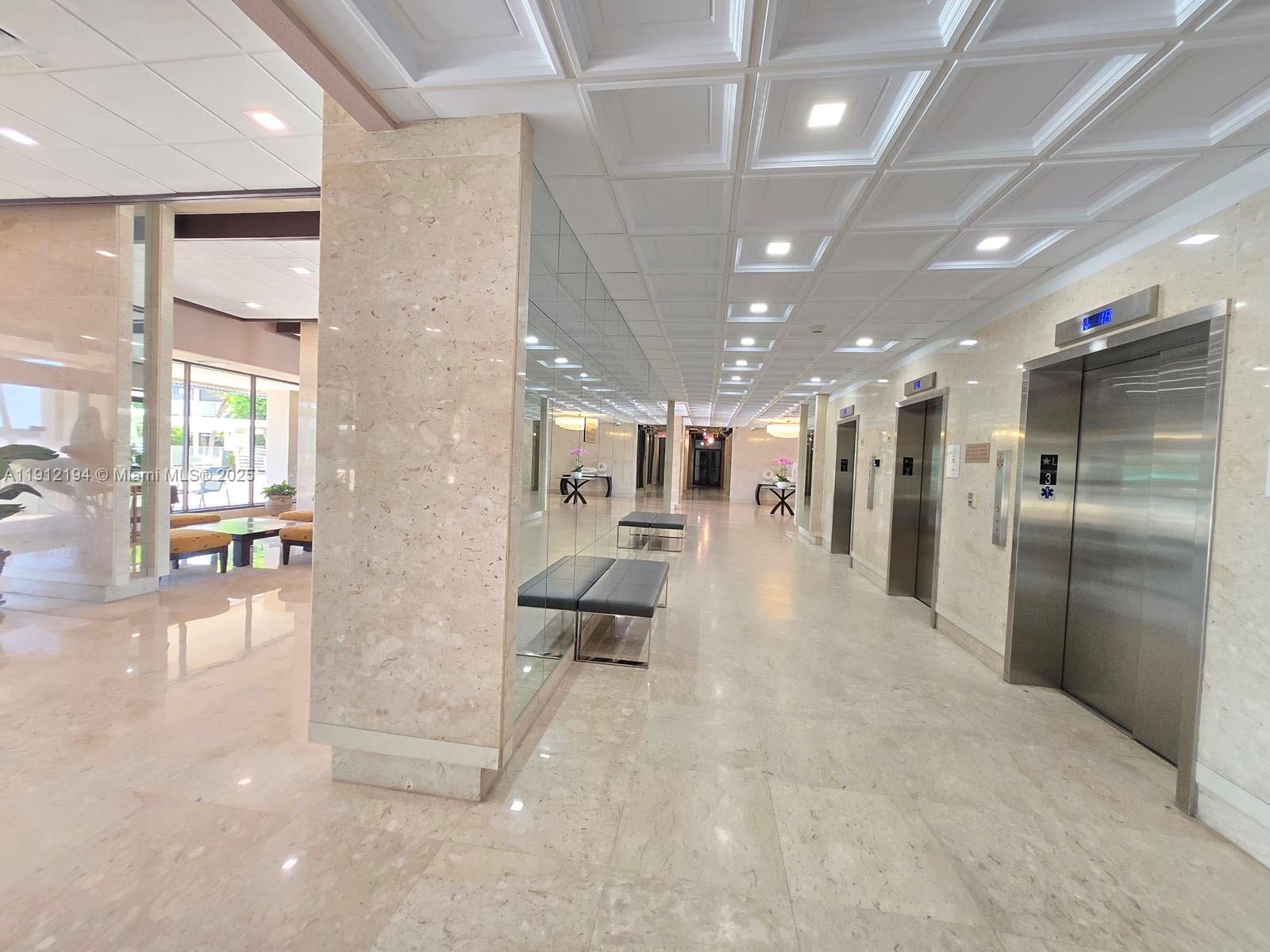 ARLEN HOUSE CONDO - Residential