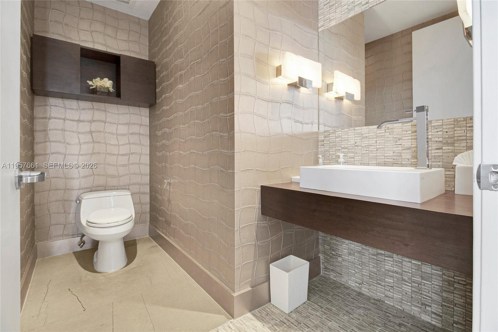 TRUMP PALACE CONDO - Residential