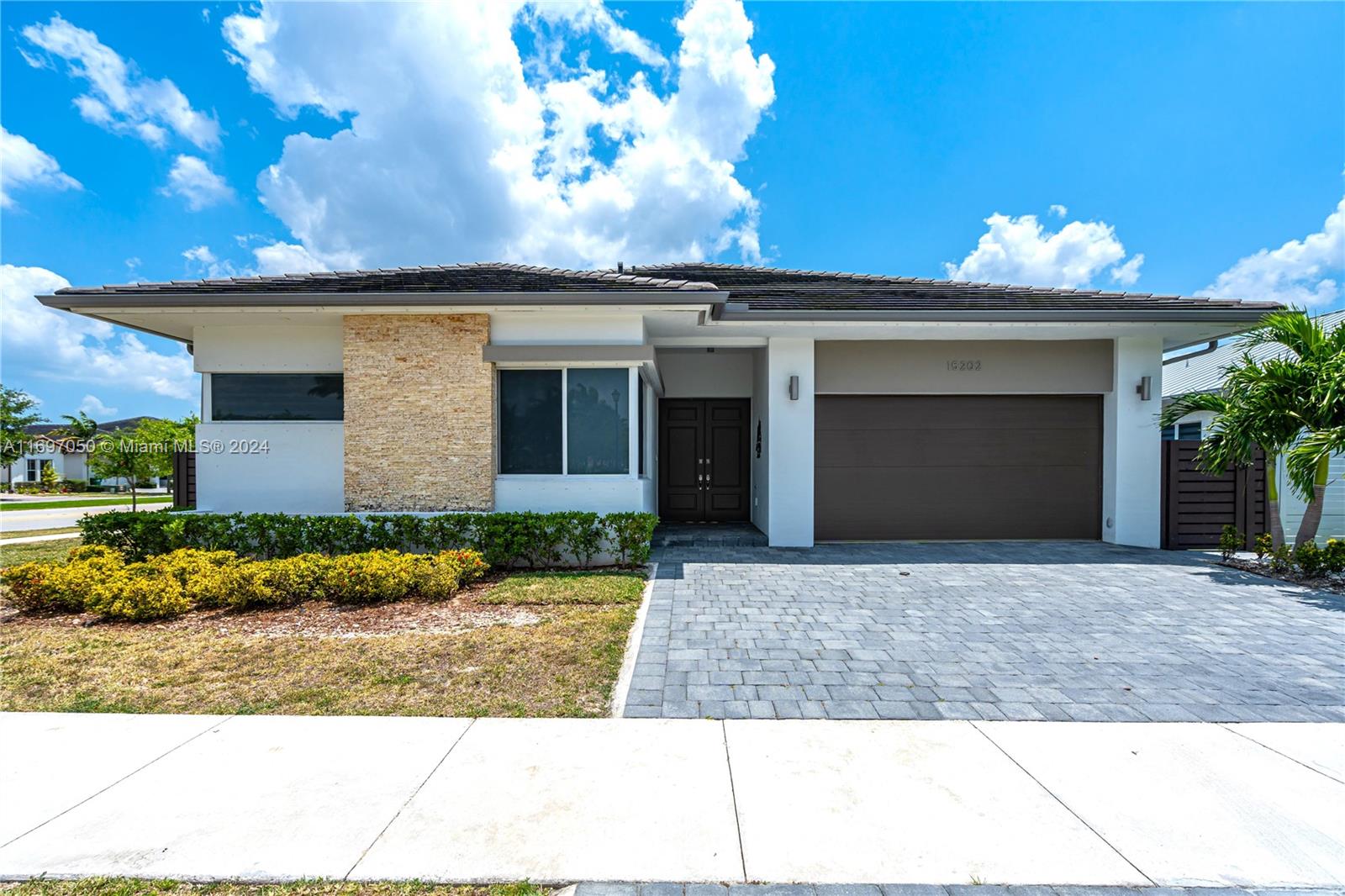 Beautiful four-bedroom, one-story home has everything you are looking for! The desirable open layout, full of natural light and with high ceilings create an expansive space ideal for entertaining. All bedrooms are of a generous size. This newer construction home has a spacious backyard, great for hosting gatherings and allows for plenty of room to add a pool. Located in a quiet neighborhood, with highly rated schools and many outdoor recreational activities nearby, this is an ideal home to raise your family in.