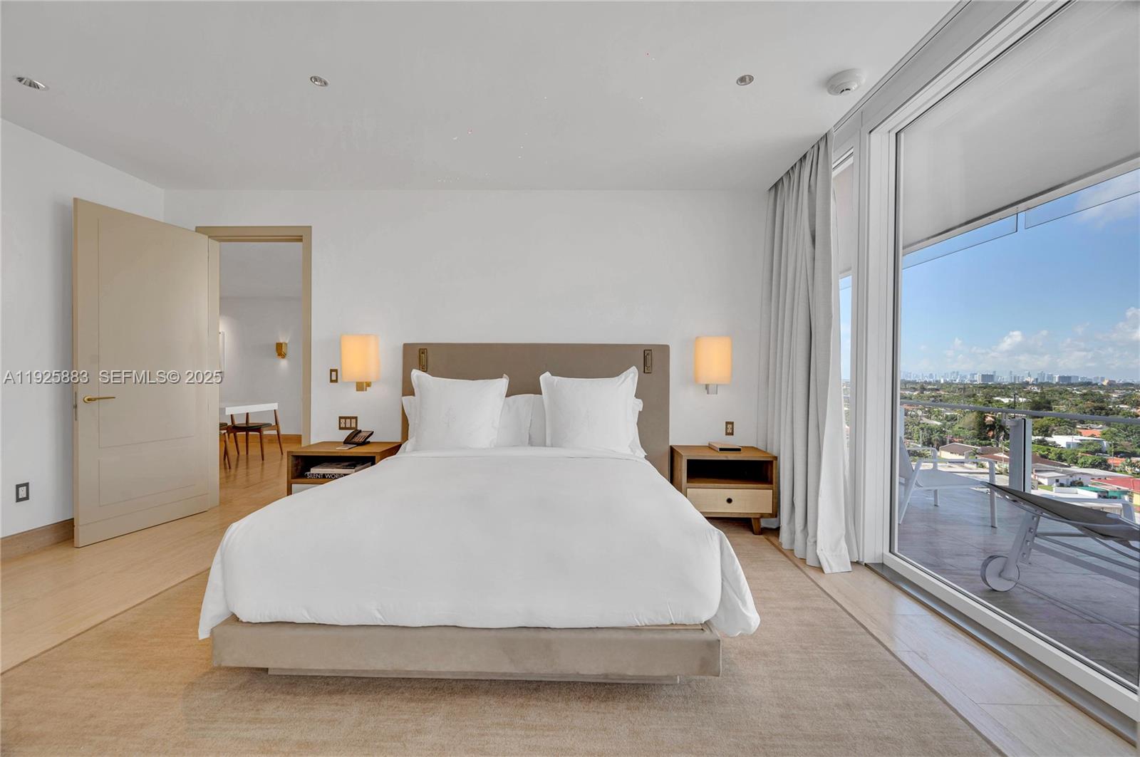 SURF CLUB CONDO - Residential