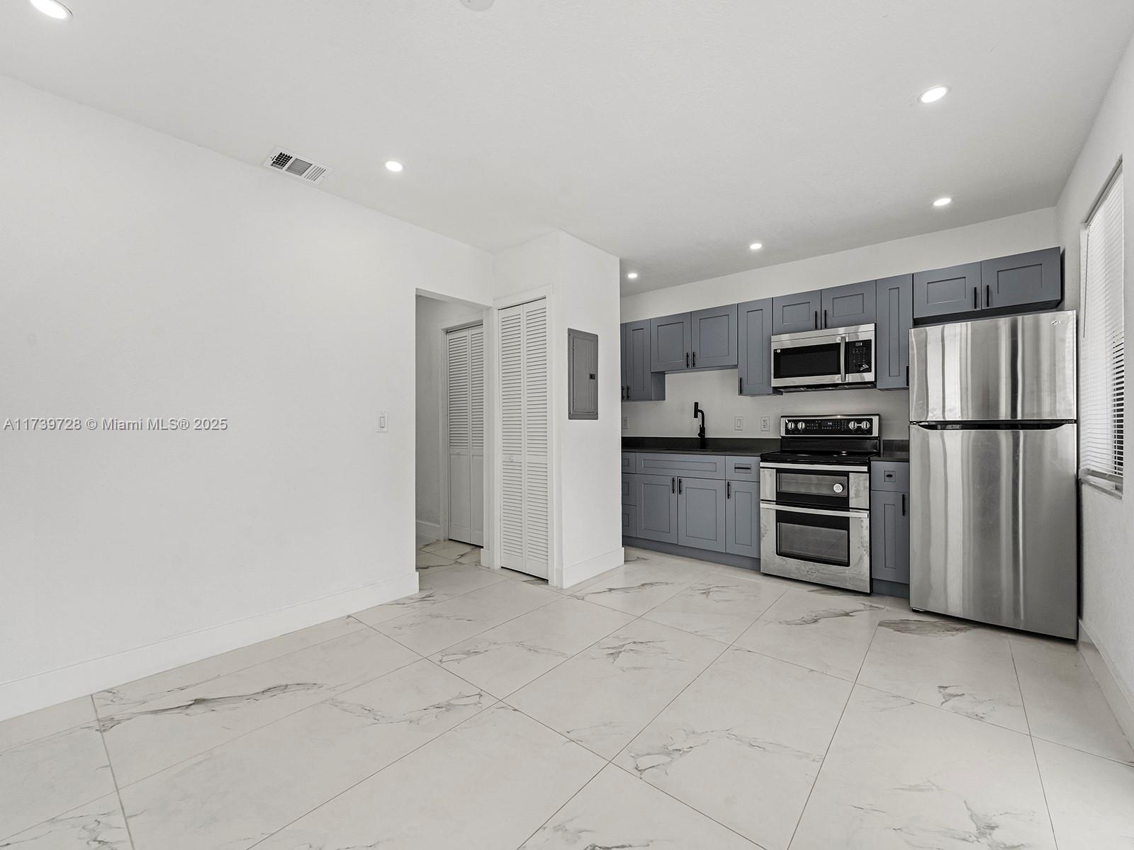 RIDGEVIEW SUB - Residential Income