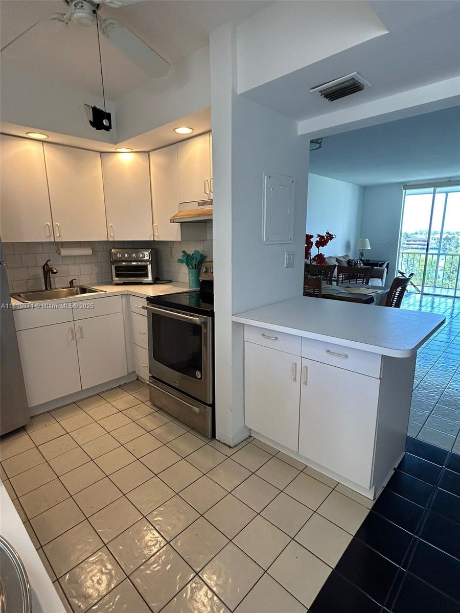 2980 Point East Dr D507