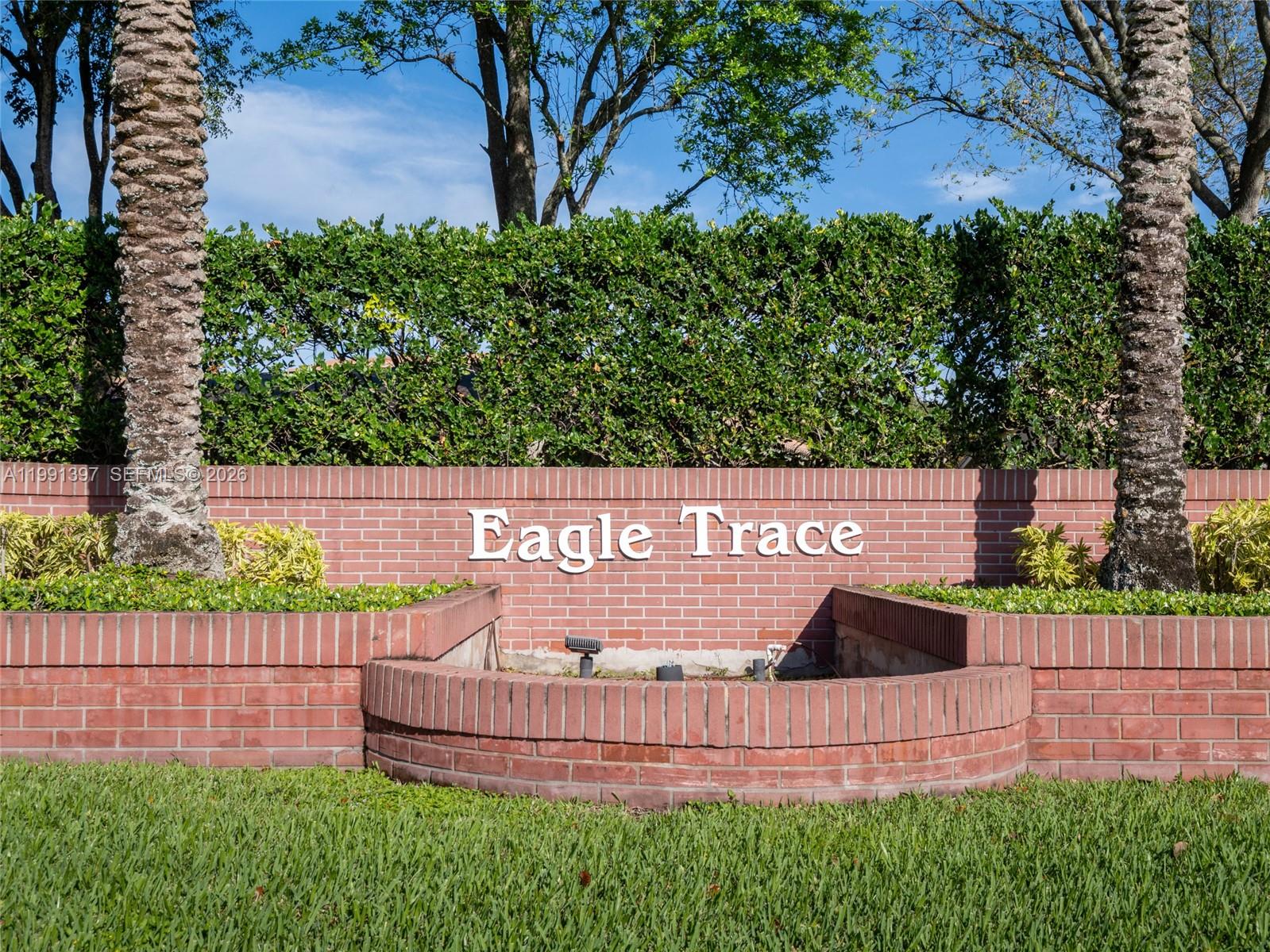 EAGLE POINT - Residential