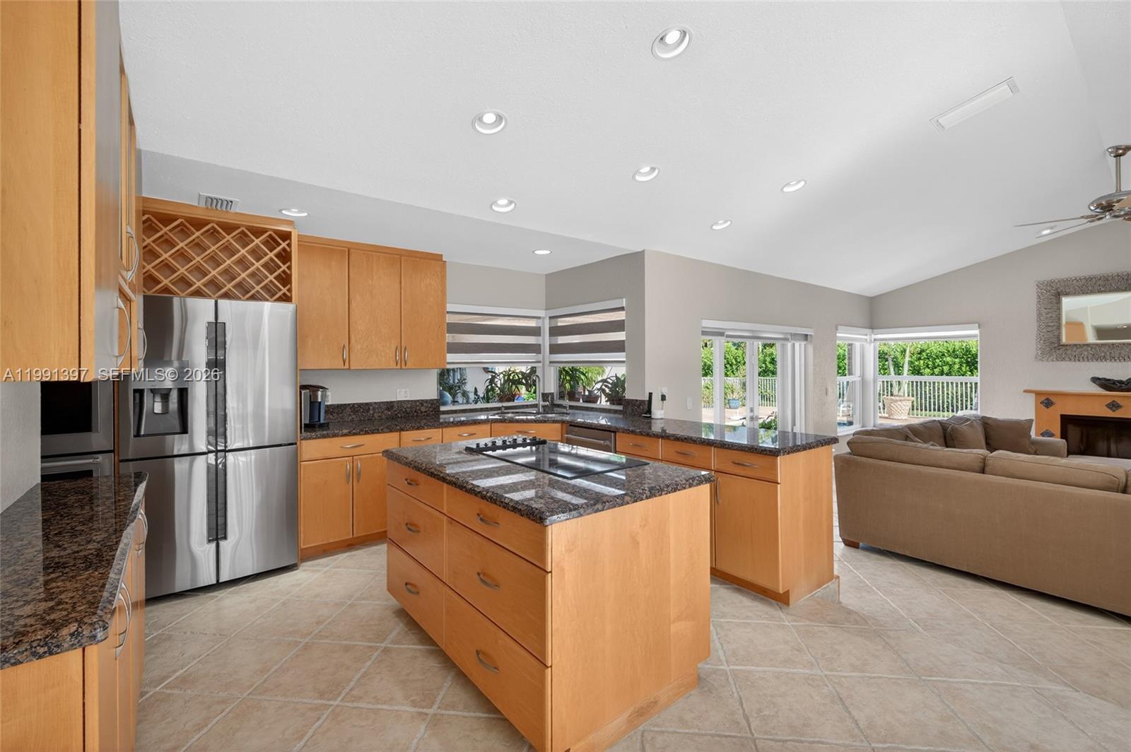 EAGLE POINT - Residential