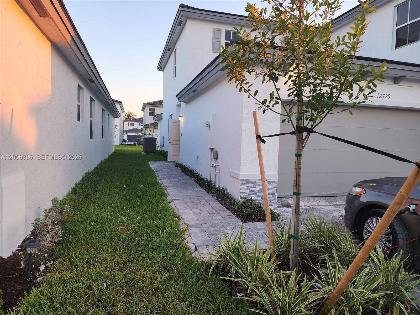 12729 SW 211th St 1