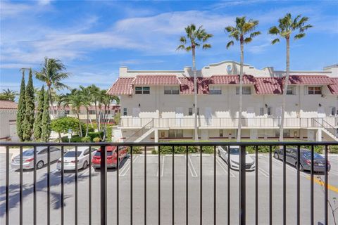 A home in Pinecrest