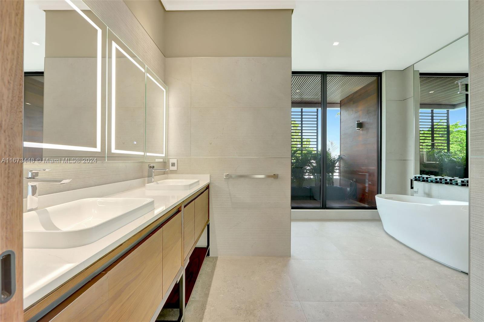 MIAMI SHORES SEC 4 AMD PL - Residential