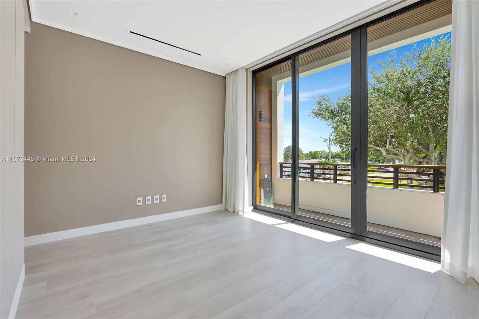 MIAMI SHORES SEC 4 AMD PL - Residential