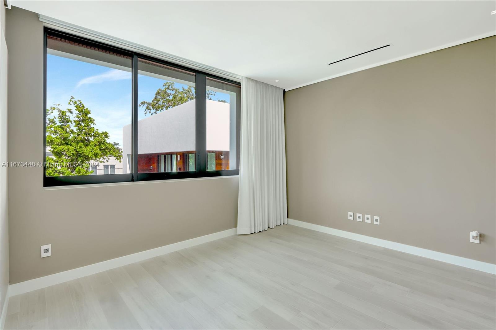MIAMI SHORES SEC 4 AMD PL - Residential