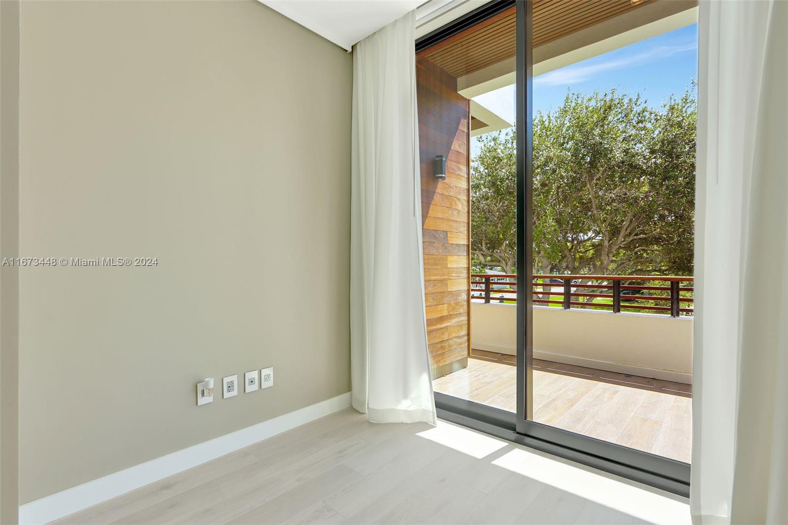 MIAMI SHORES SEC 4 AMD PL - Residential