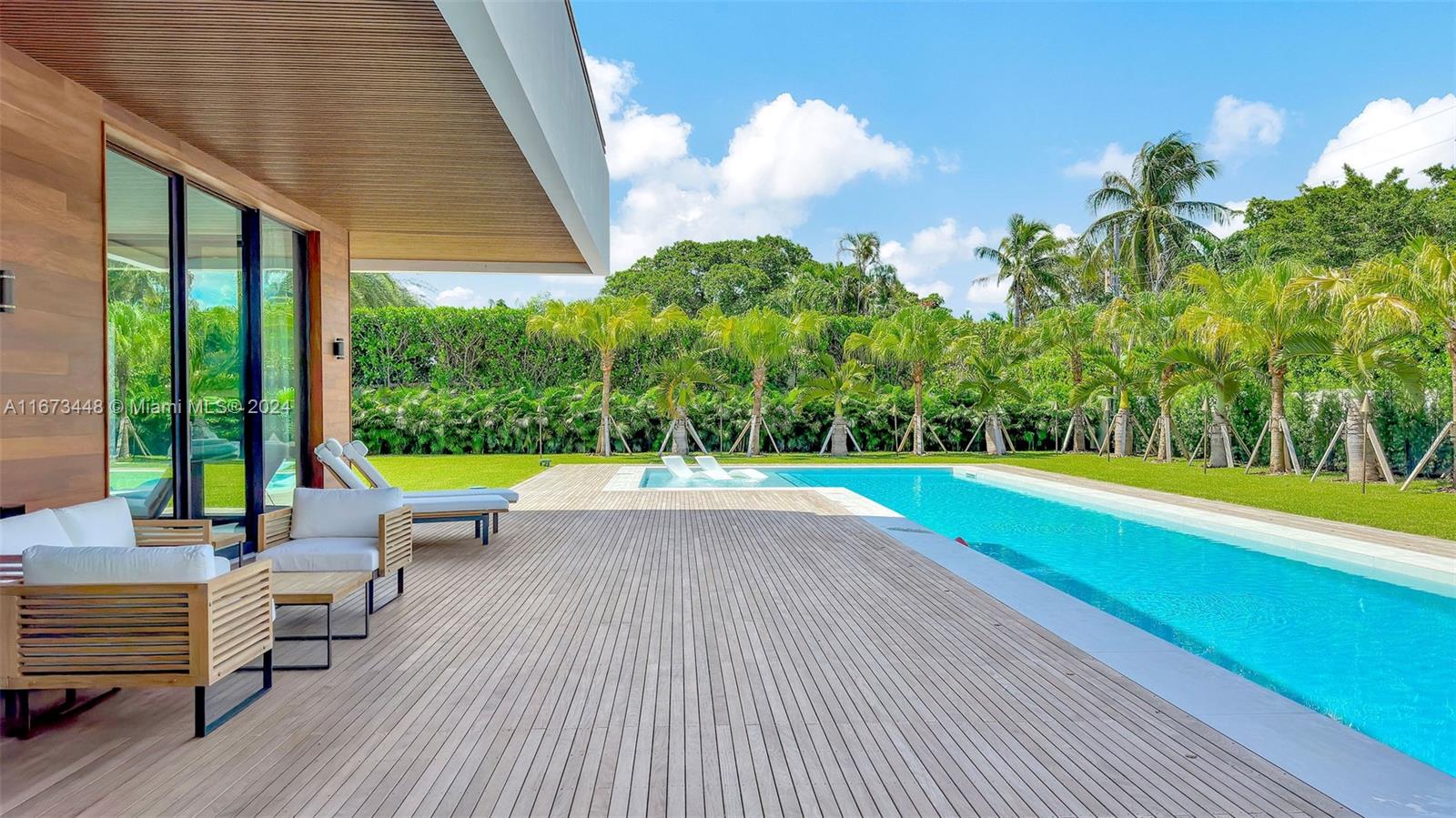MIAMI SHORES SEC 4 AMD PL - Residential
