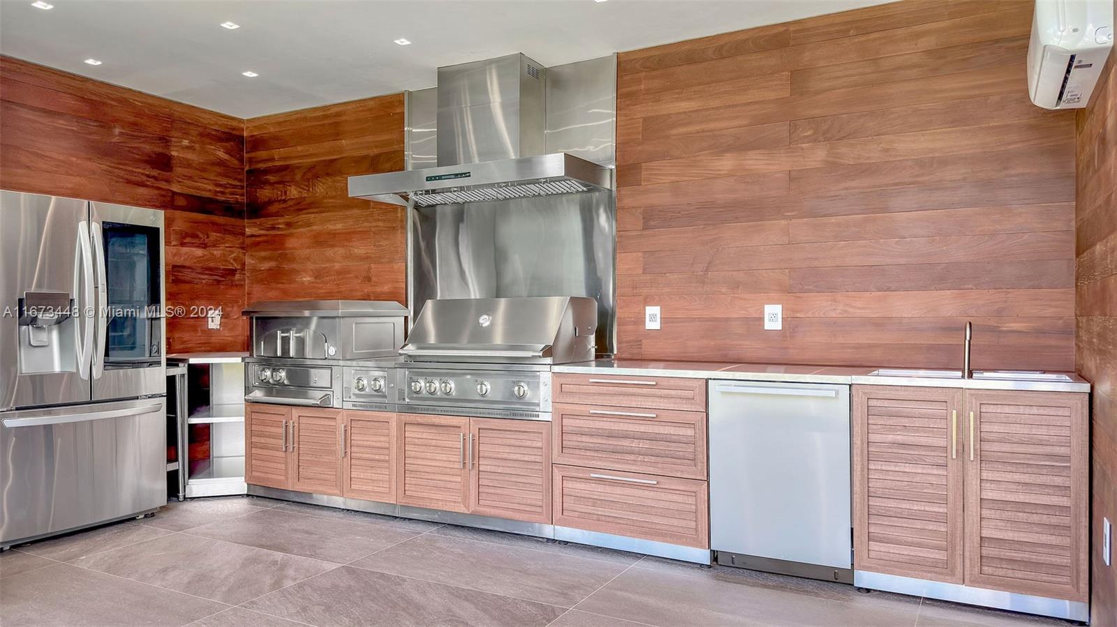 MIAMI SHORES SEC 4 AMD PL - Residential