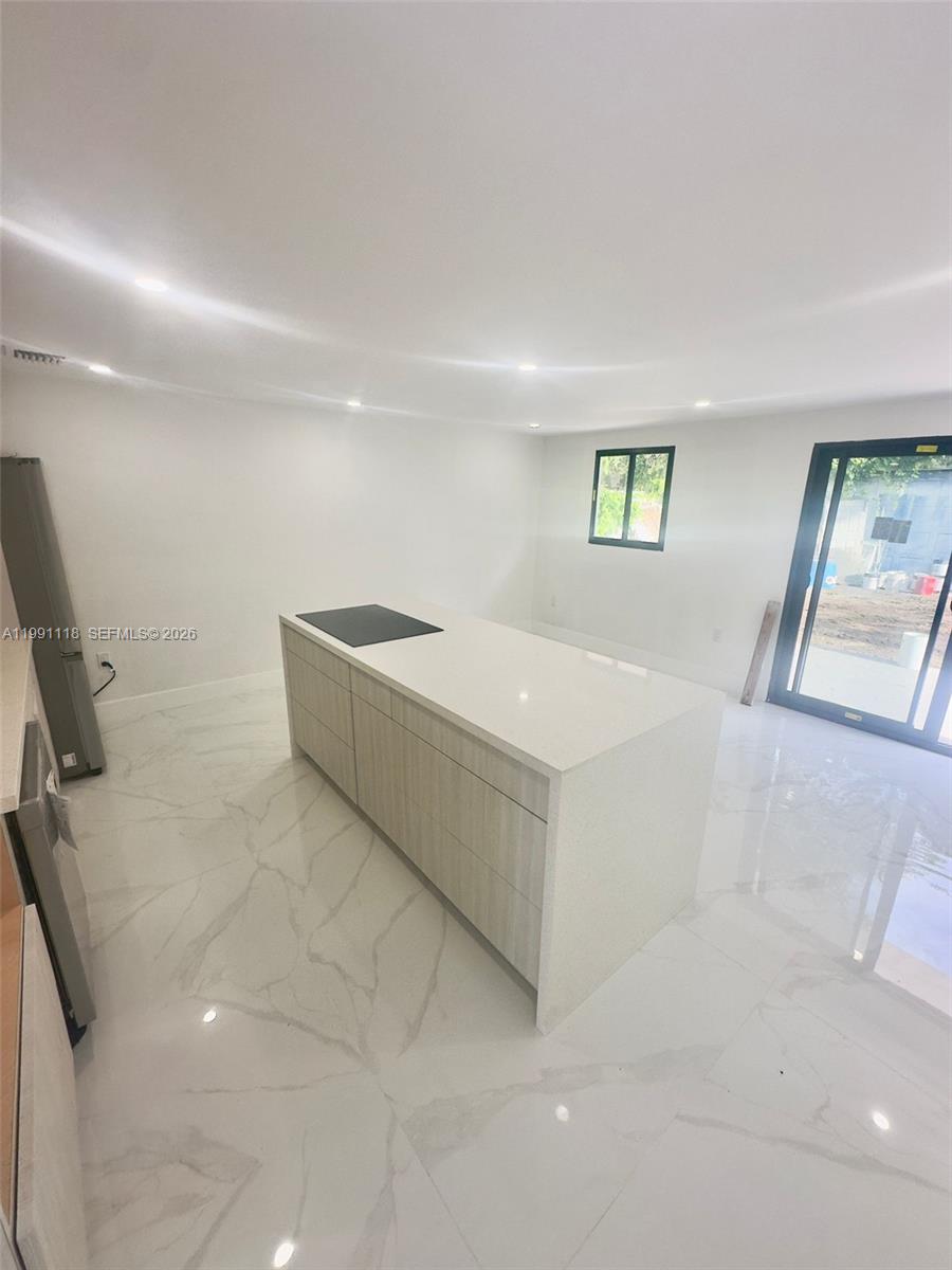 GREEN CLOSE - Residential