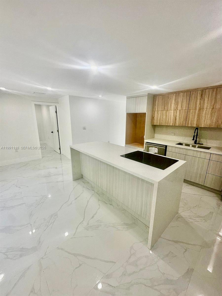 GREEN CLOSE - Residential